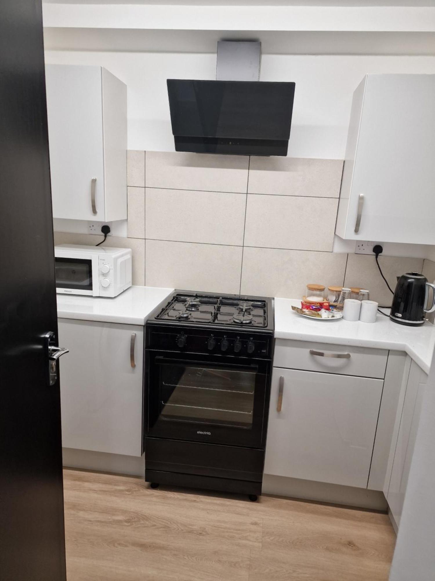 Ckb Flat- Comfort, Cosy, And Secure! Codsall 외부 사진